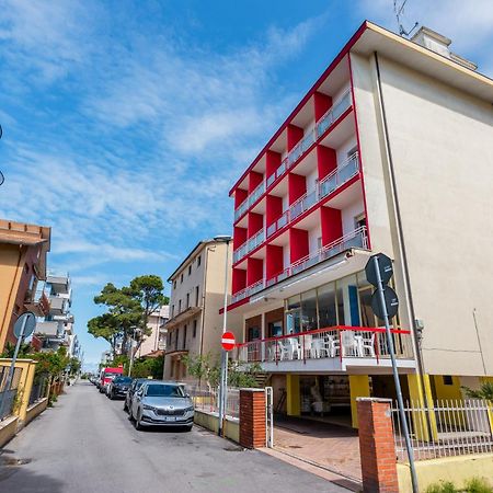 Hotel Serafini Rimini Extérieur photo