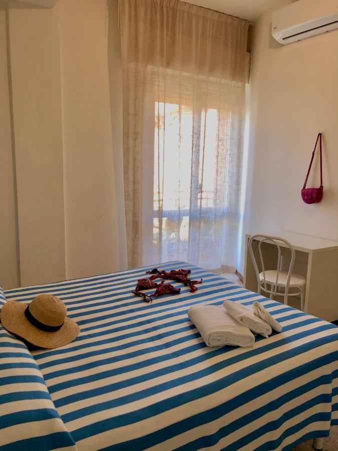 Hotel Serafini Rimini Extérieur photo