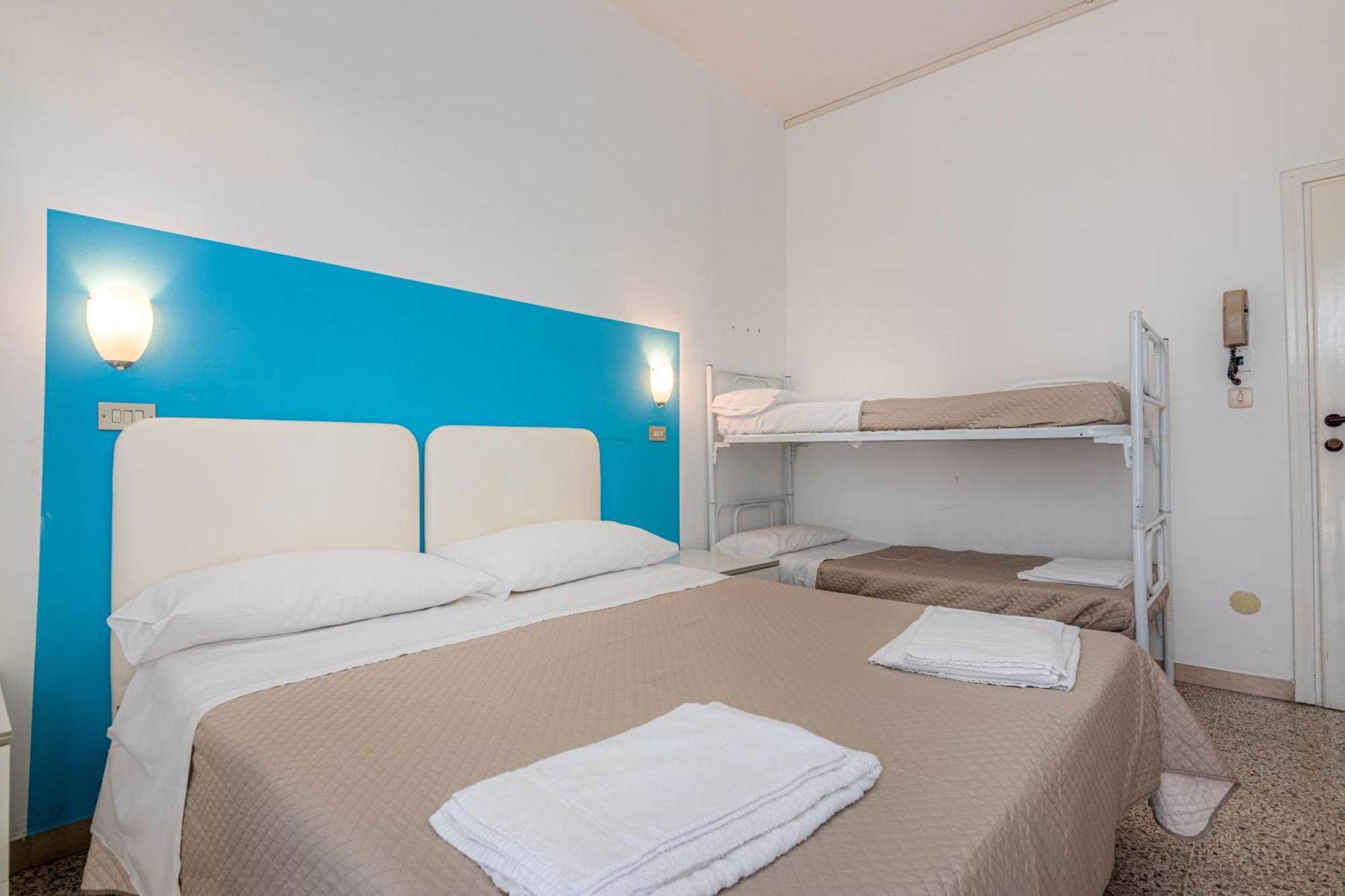 Hotel Serafini Rimini Extérieur photo